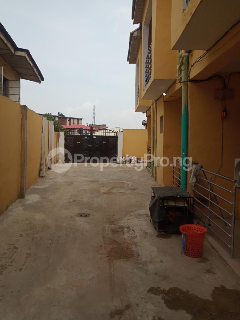 1 bedroom Flat / Apartment for rent Abule Ijesha Fola Agoro Yaba Lagos