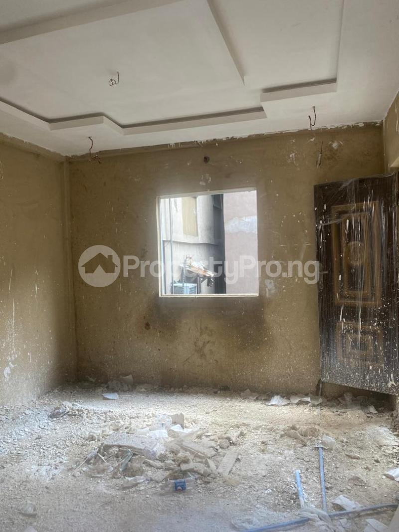 1 bedroom Flat / Apartment for rent Adekunle Ebute Metta Yaba Lagos