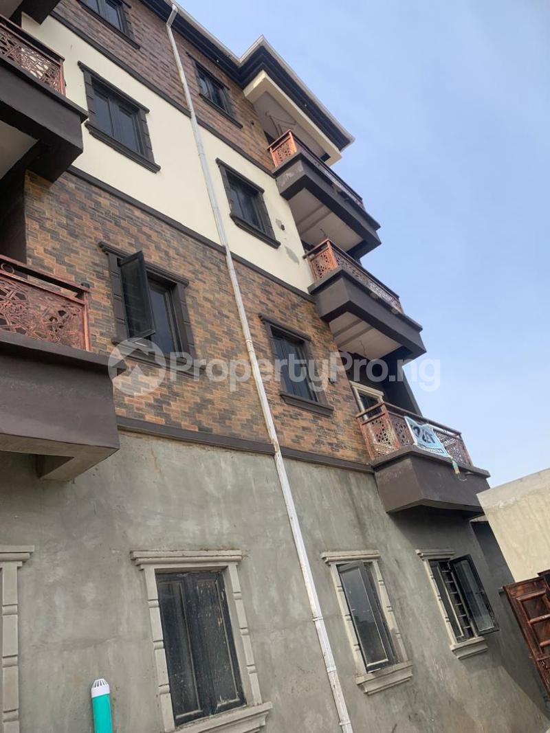 1 bedroom Flat / Apartment for rent Off Itire Road Mushin Mushin Lagos