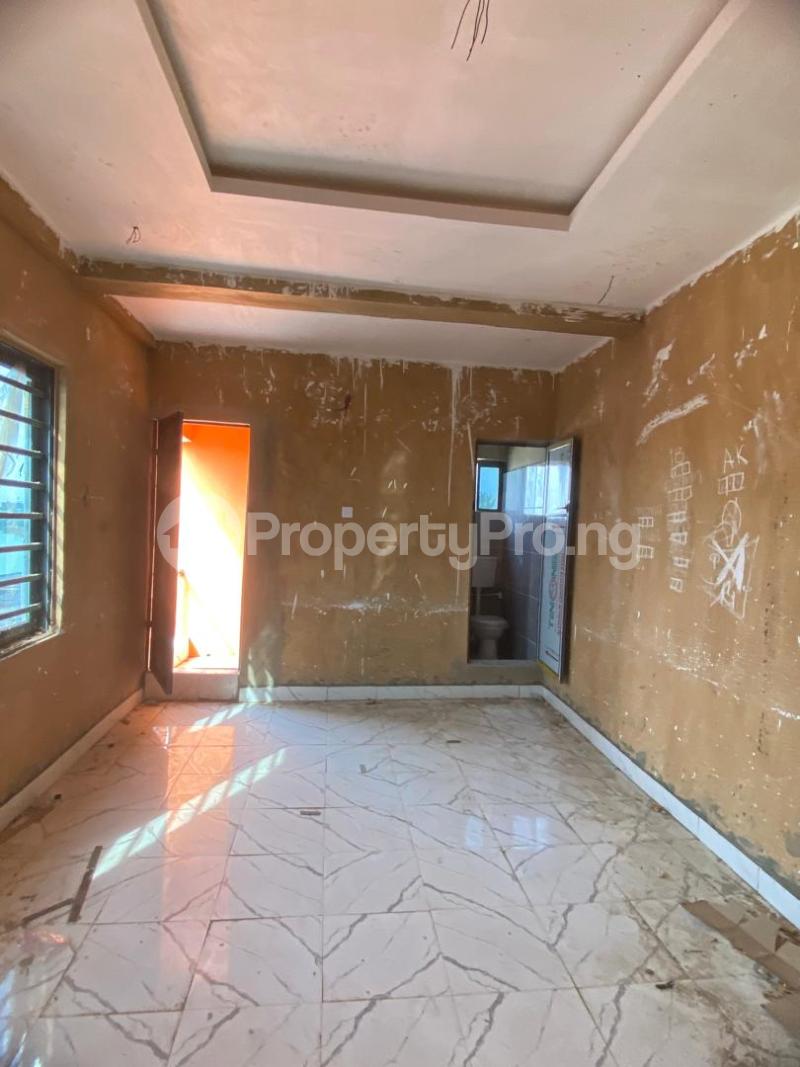 1 bedroom Flat / Apartment for rent Onike Sabo Yaba Lagos