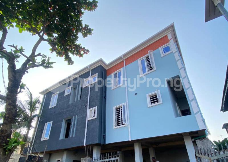 1 bedroom Flat / Apartment for rent Off Odejaiyi Crescent, Via Akinhanmi, Surulere Lagos - 0