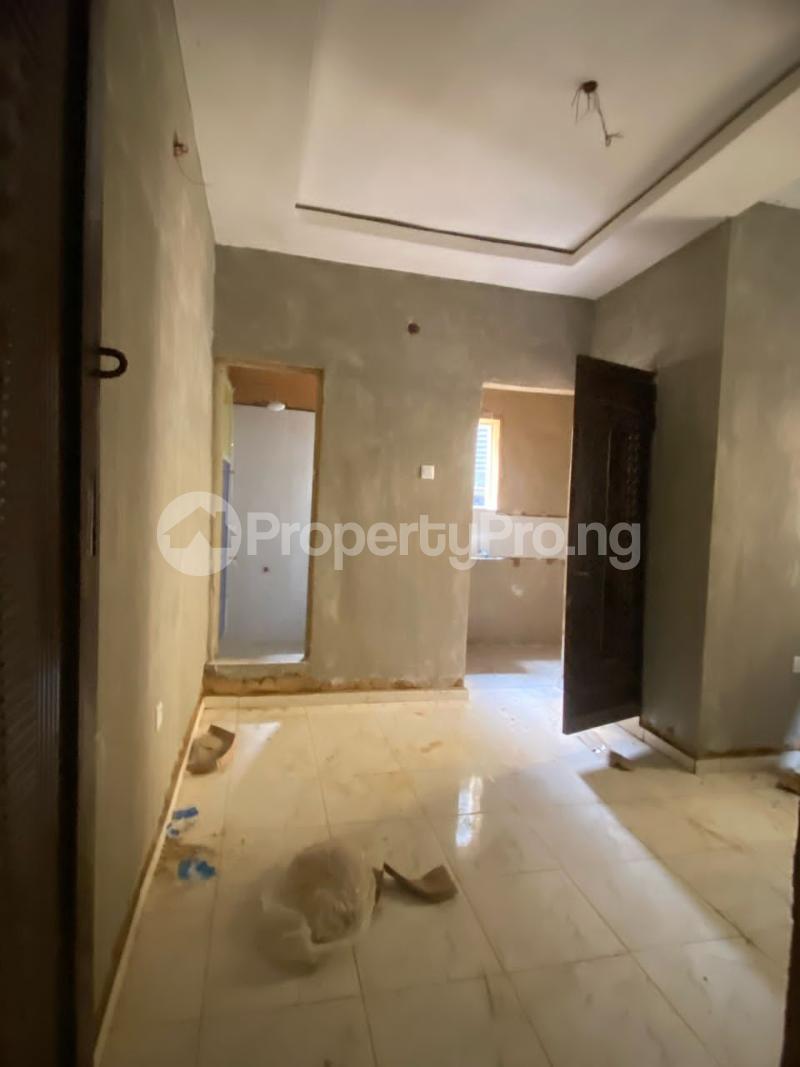 1 bedroom Flat / Apartment for rent Bajulaiye Shomolu Lagos
