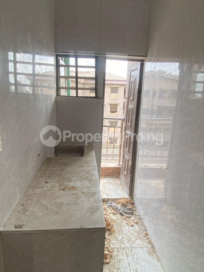 1 bedroom Flat / Apartment for rent Ebute Meta Adekunle Yaba Lagos