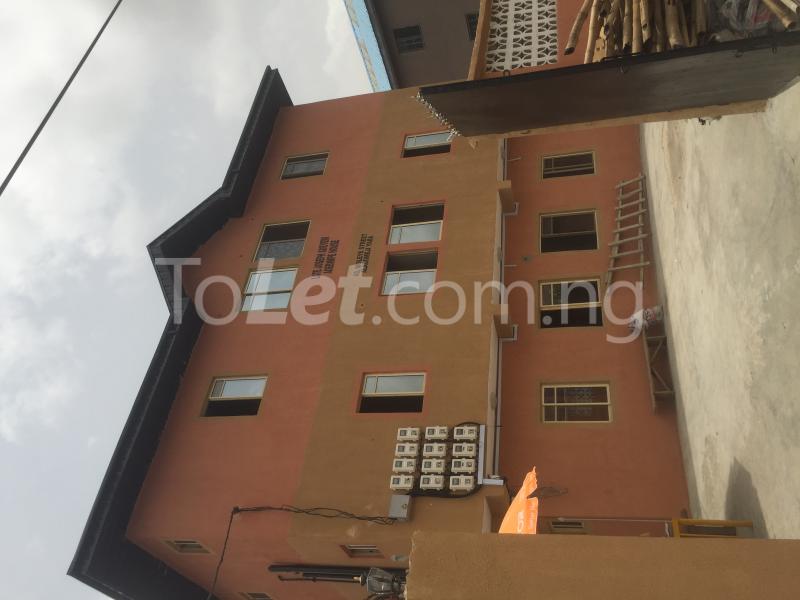1 bedroom Flat / Apartment for rent Alagomeji Alagomeji Yaba Lagos