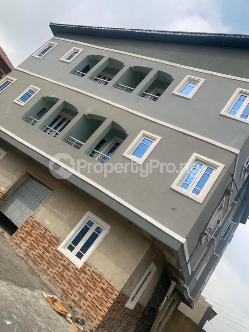 Flat / Apartment for rent Oshodi Expressway Oshodi Lagos - 0