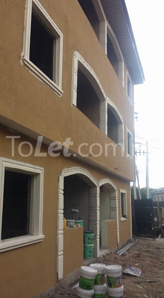 1 bedroom Flat / Apartment for rent Oyatogun Street Via Excellent Hotel Ogba Ogba-Egbema-Ndoni Lagos - 0