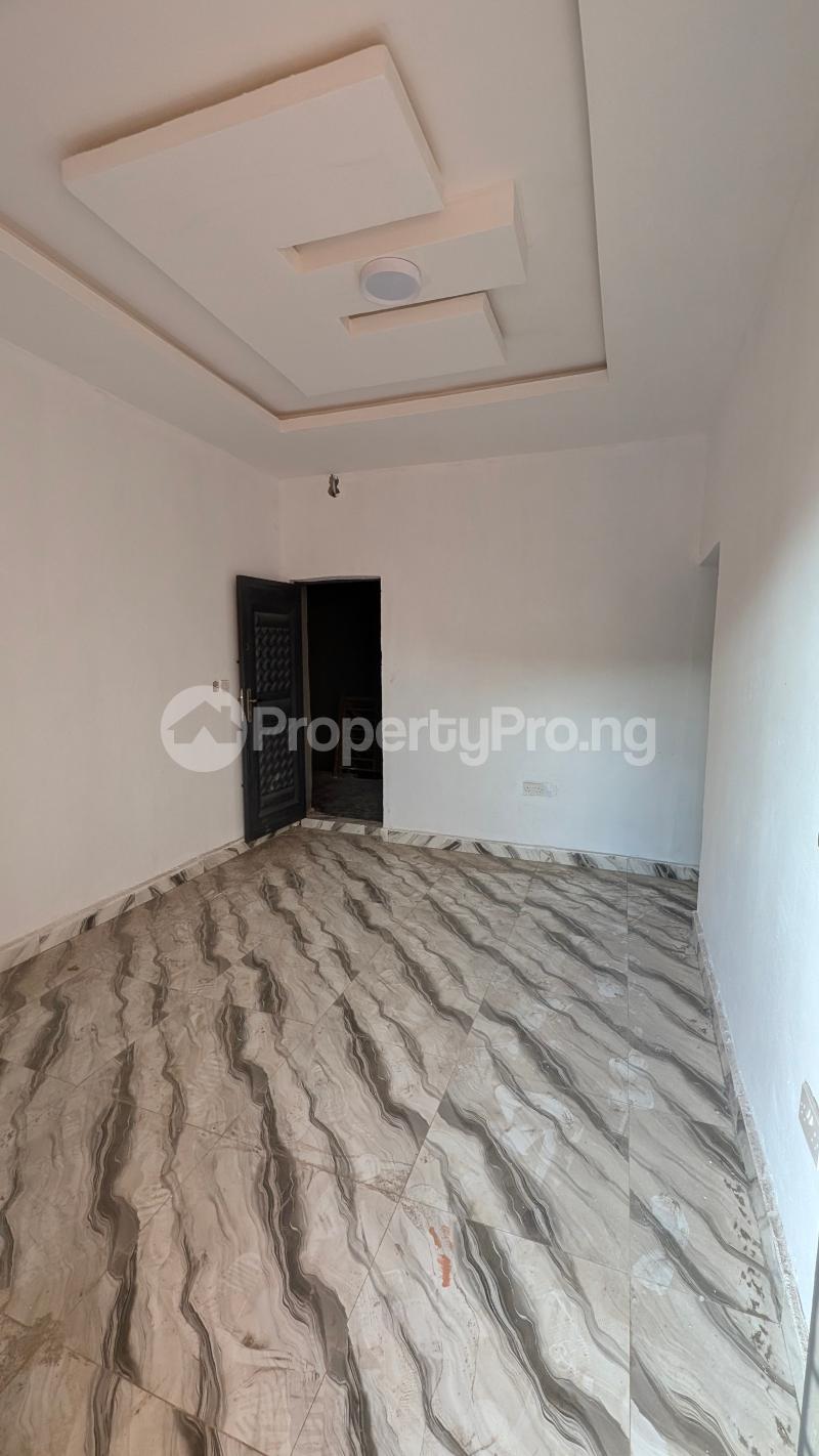 1 bedroom Flat / Apartment for rent Lawanson Surulere Lagos - 2