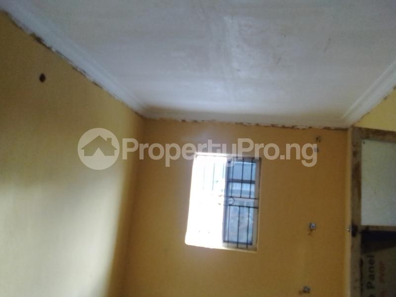 1 Bedroom Flat / Apartment in Obanikoro Shomolu Lagos Flat