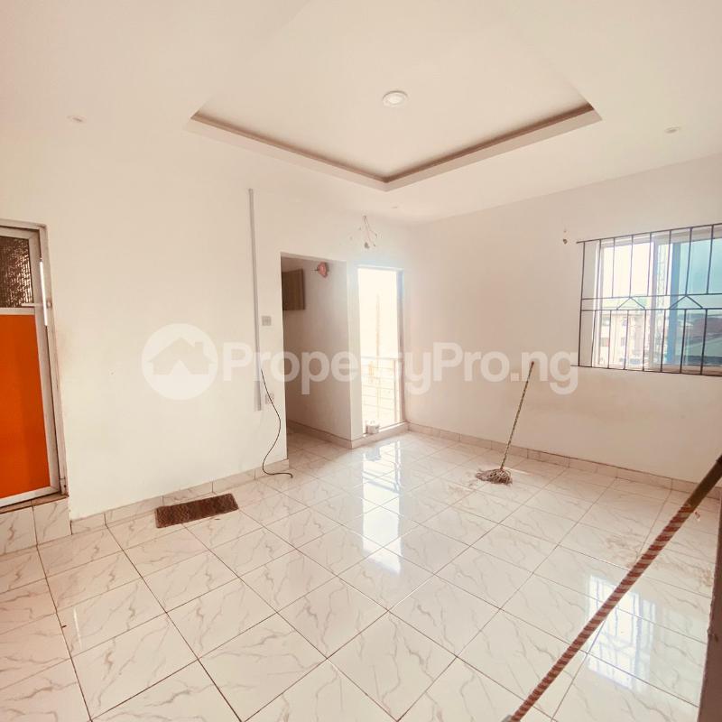 1 bedroom Flat / Apartment for rent Fola Agoro Yaba Lagos