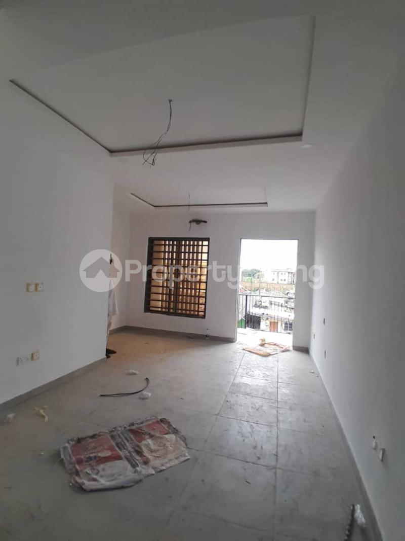 1 bedroom Flat / Apartment for rent Fola Agoro Yaba Lagos