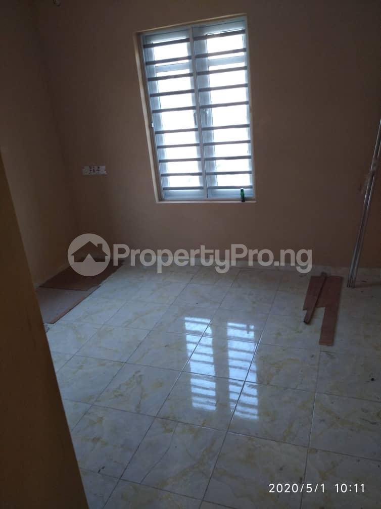 1 bedroom Flat / Apartment for rent Obanikoro Shomolu Lagos