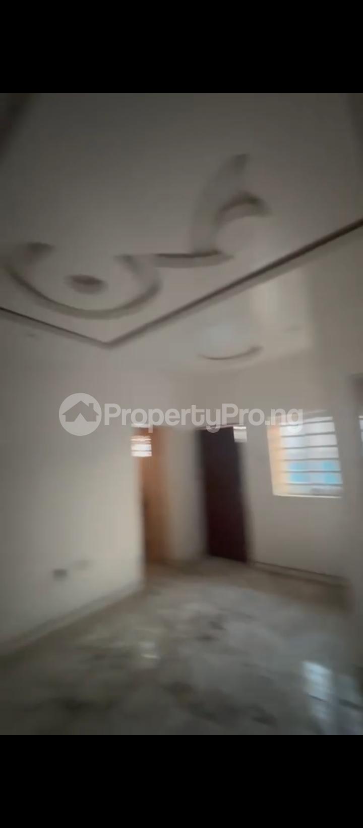1 bedroom Flat / Apartment for rent Akoka Yaba Lagos