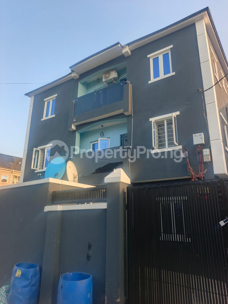 1 bedroom Flat / Apartment for rent Off Pedro Road Bariga Lagos