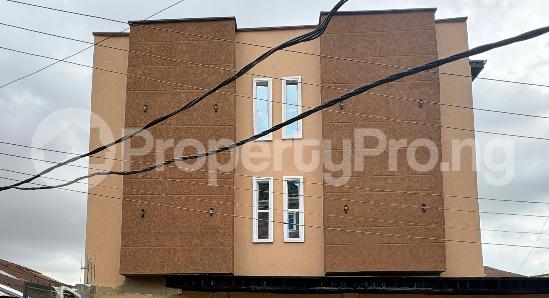 1 bedroom Flat / Apartment for rent Iwaya Yaba Lagos