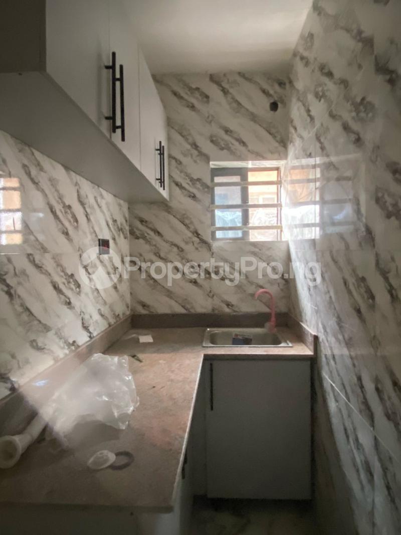 1 bedroom Flat / Apartment for rent Ebute Metta Adekunle Yaba Lagos