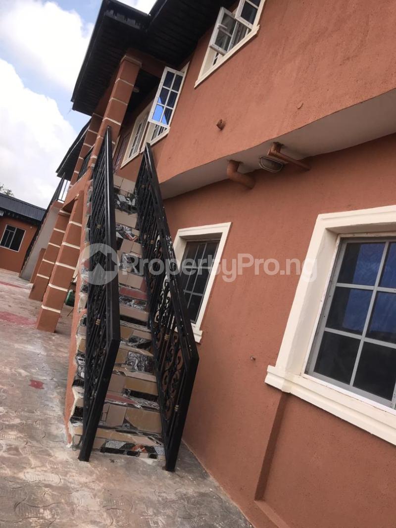 3 bedroom Flat / Apartment for rent Olotu Bus Stop, Olotu Str Alakia Alakia Ibadan Oyo - 0