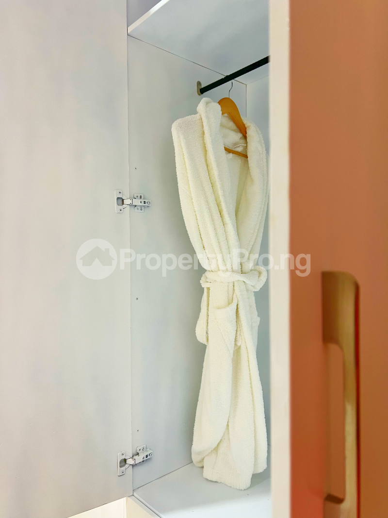 1 bedroom Flat / Apartment for shortlet Norman Williams Street Awolowo Road Ikoyi Lagos