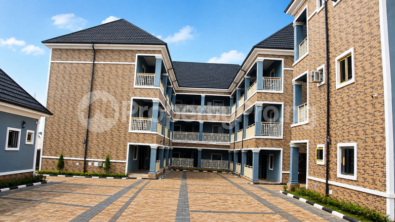 1 bedroom Flat / Apartment for rent No. 6 Teeves School Road,off Nwaniba Uyo Akwa Ibom