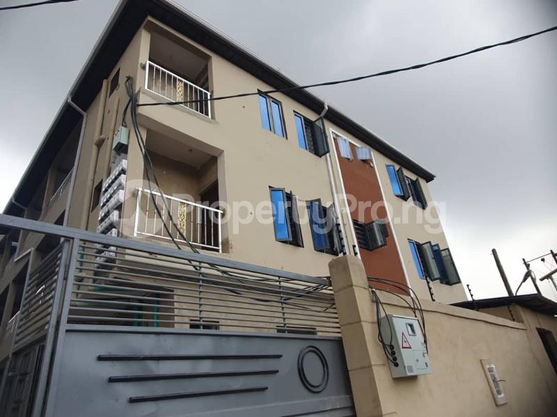 1 bedroom Flat / Apartment for sale Palmgrove Shomolu Lagos