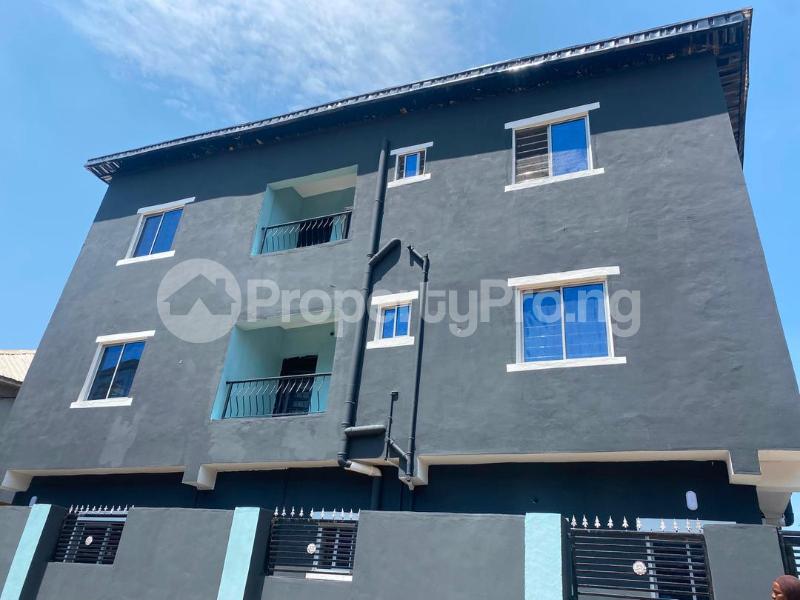 1 bedroom Flat / Apartment for rent Obanikoro Shomolu Lagos