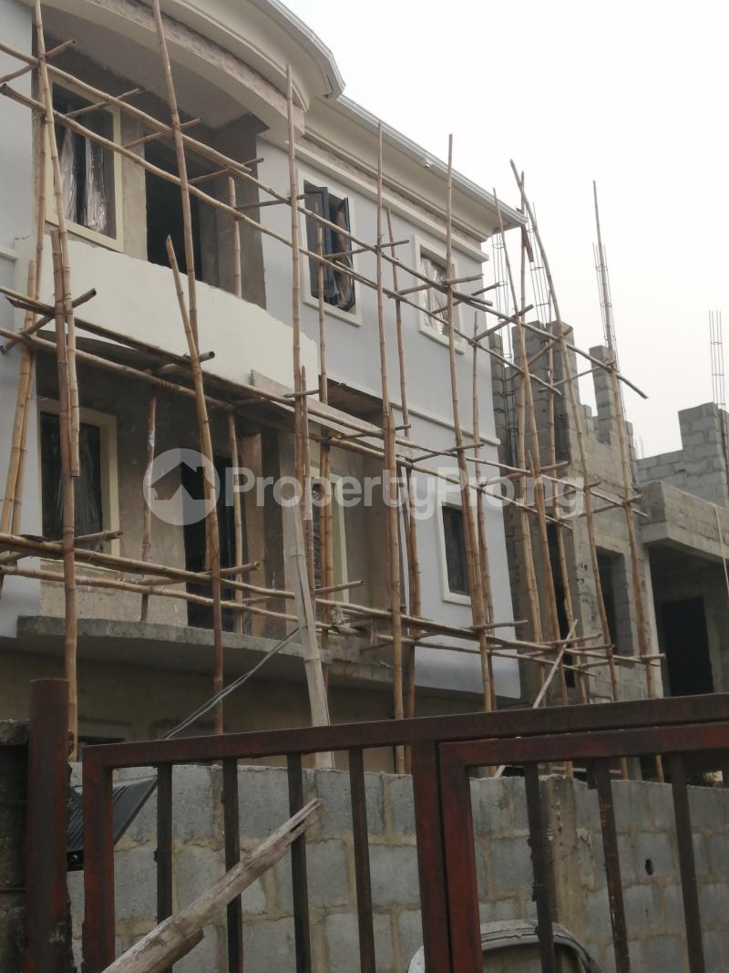 3 bedroom Flat / Apartment for sale Lateef Onigemo Street, Aira Estate Ifako-gbagada Gbagada Lagos