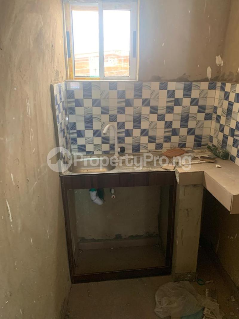 1 bedroom Flat / Apartment for rent Adaranijo Street Shomolu Lagos