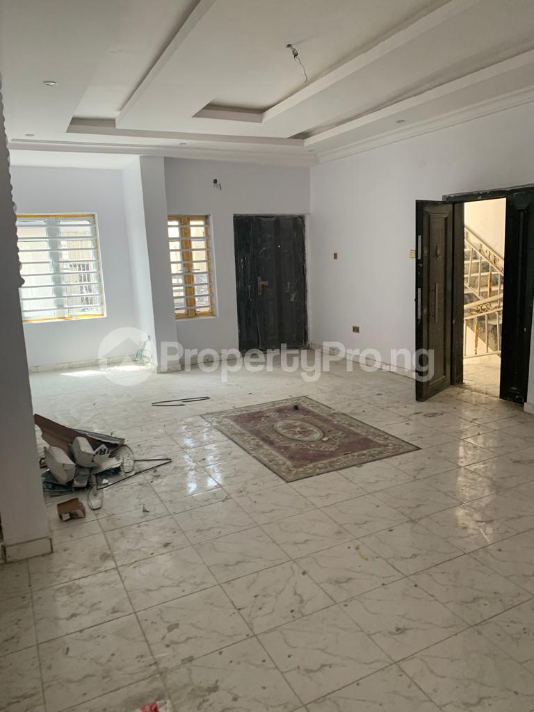 1 bedroom Flat / Apartment for rent  Igbo-efon Lekki Lagos