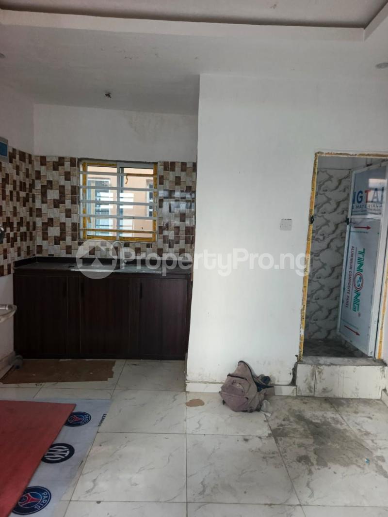 Flat / Apartment for rent Close To Robo Fitness Gym Ifako-gbagada Gbagada Lagos