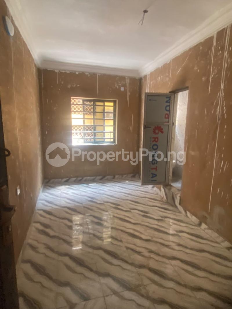 1 bedroom Flat / Apartment for rent Onipan Onipanu Shomolu Lagos