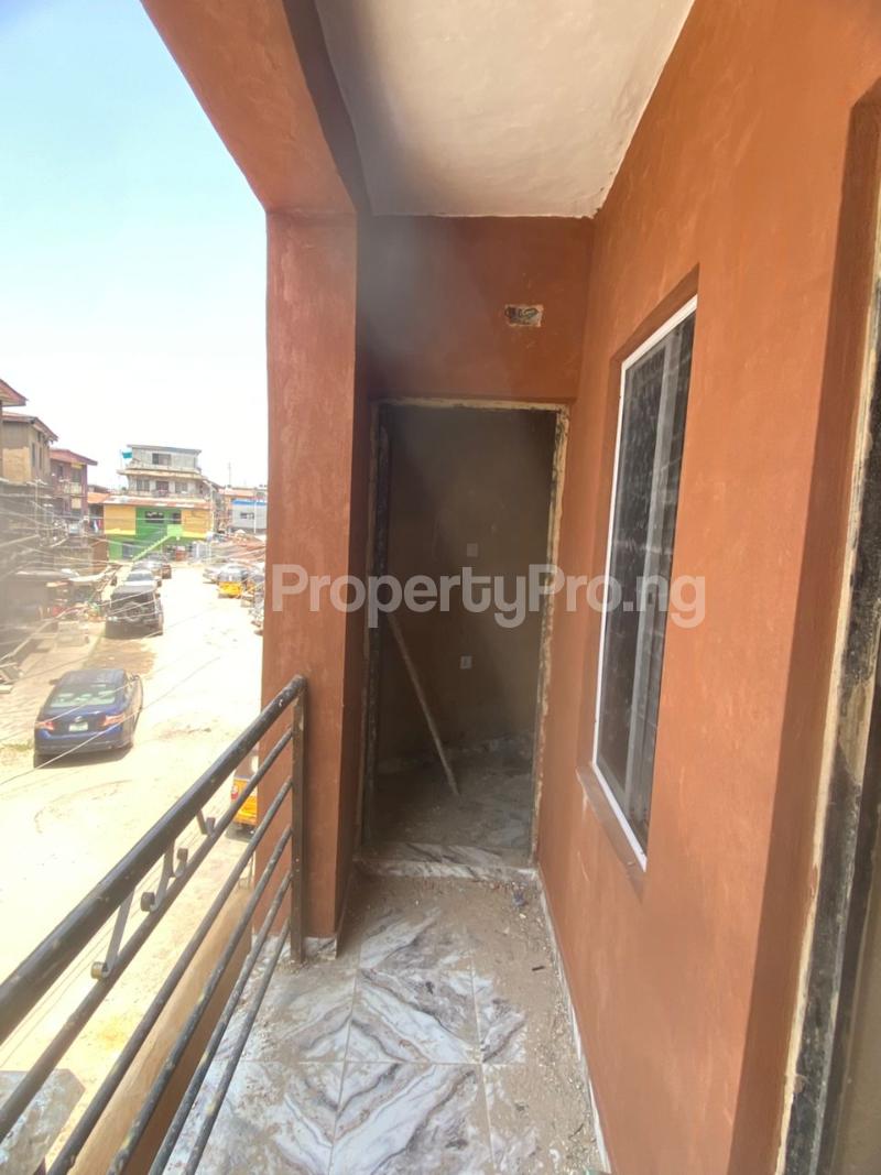 1 bedroom Flat / Apartment for rent Fadeyi Jibowu Yaba Lagos - 0