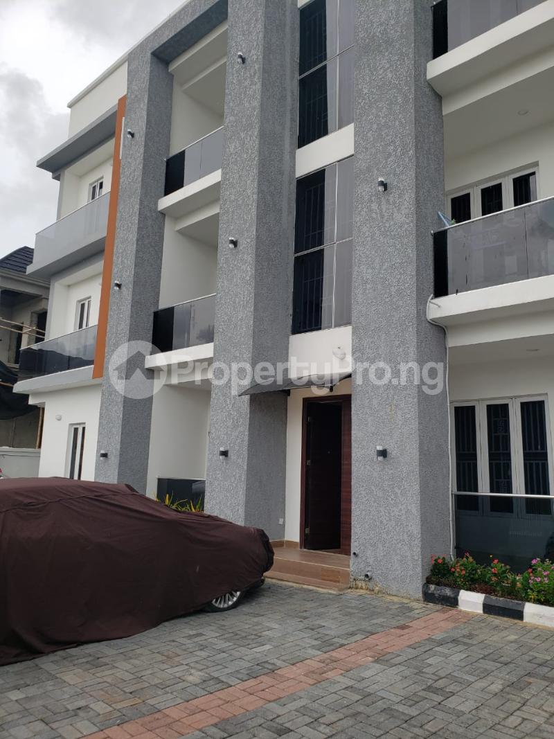 2 bedroom House for rent Peninsula Garden Estate Behind Blenco Supermarket Sangotedo Lagos