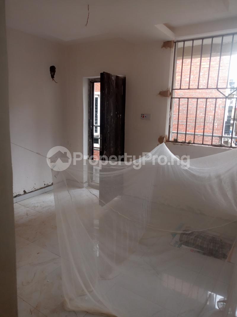 1 bedroom Flat / Apartment for rent Alagomeji Yaba Lagos
