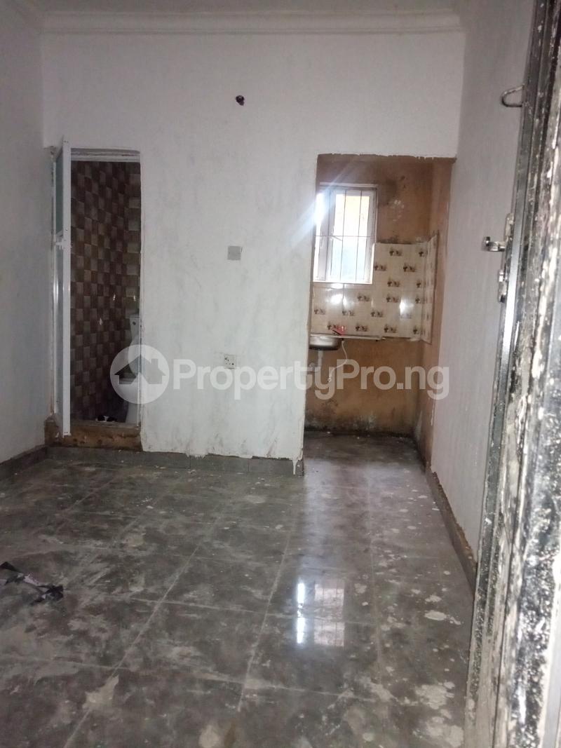 1 bedroom Flat / Apartment for rent Ebute Metta Adekunle Yaba Lagos