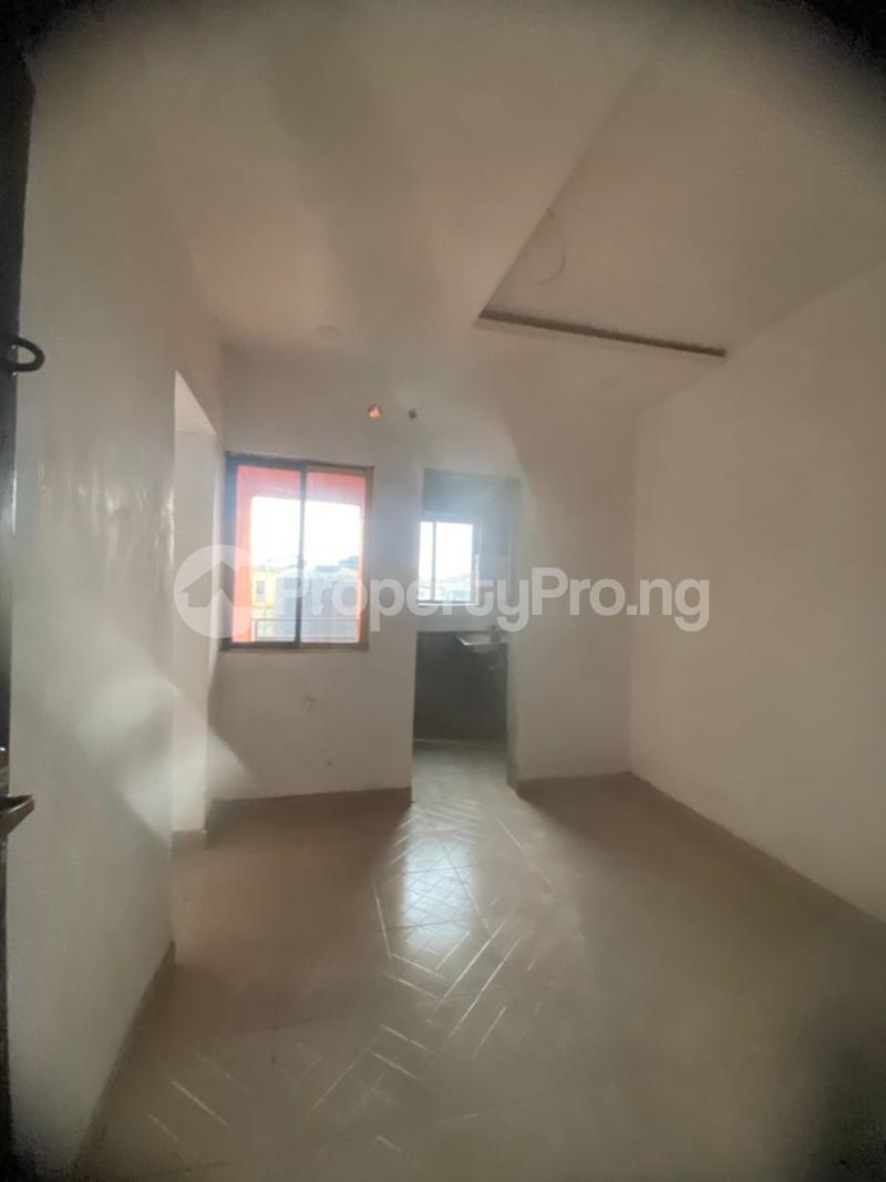 1 bedroom Flat / Apartment for rent Morocco Shomolu Lagos