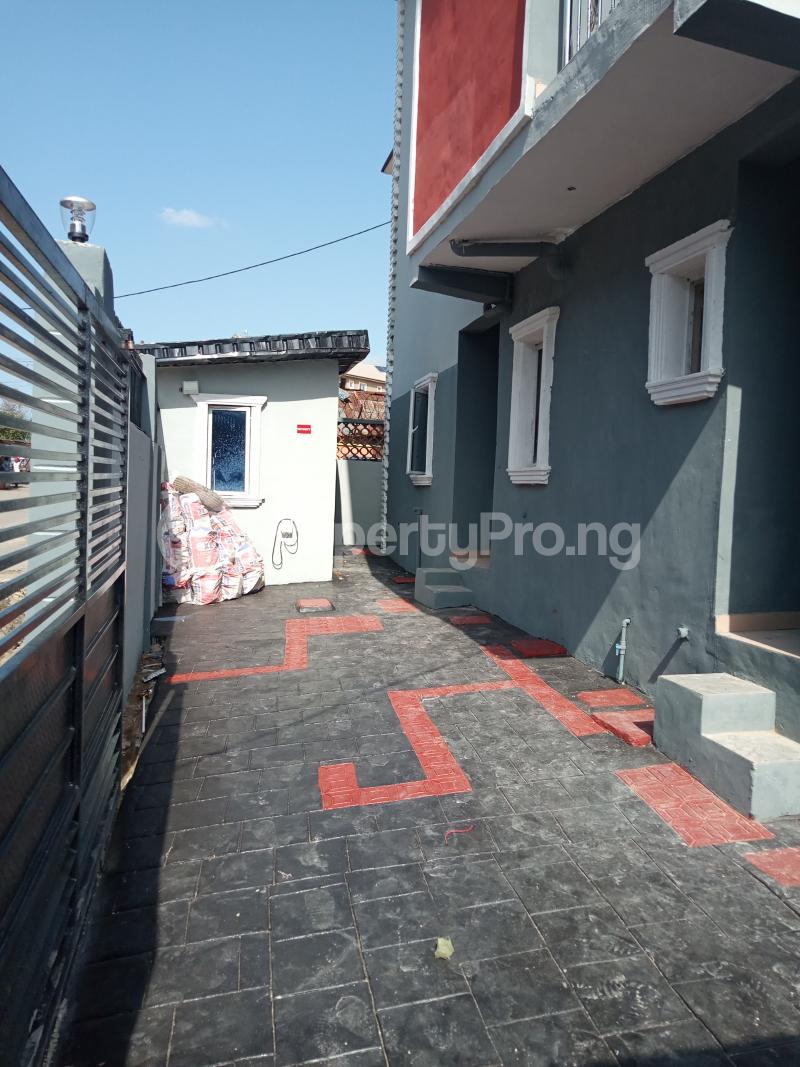1 bedroom Flat / Apartment for rent Abule Ijesha Abule-Ijesha Yaba Lagos
