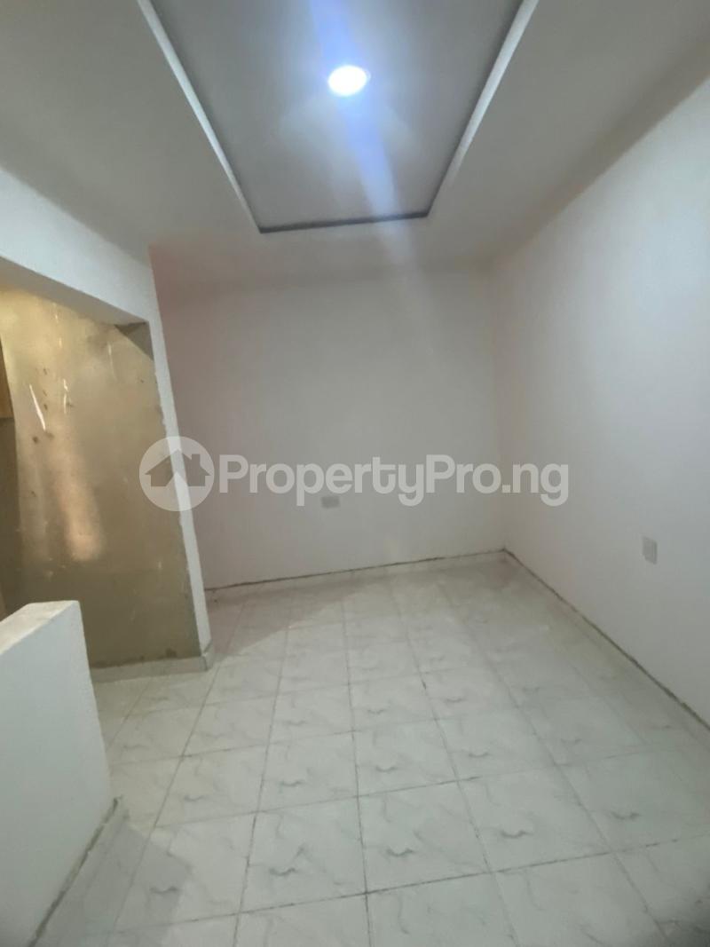 1 bedroom Flat / Apartment for rent Pedro Palmgrove Shomolu Lagos
