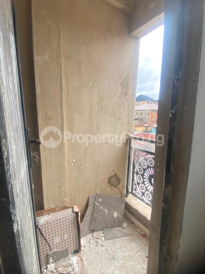 1 bedroom Flat / Apartment for rent Somolu Shomolu Shomolu Lagos