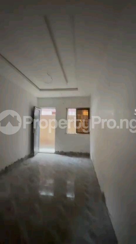 1 bedroom Flat / Apartment for rent Off Pedro Road, Ladilak, Lagos Shomolu Shomolu Lagos
