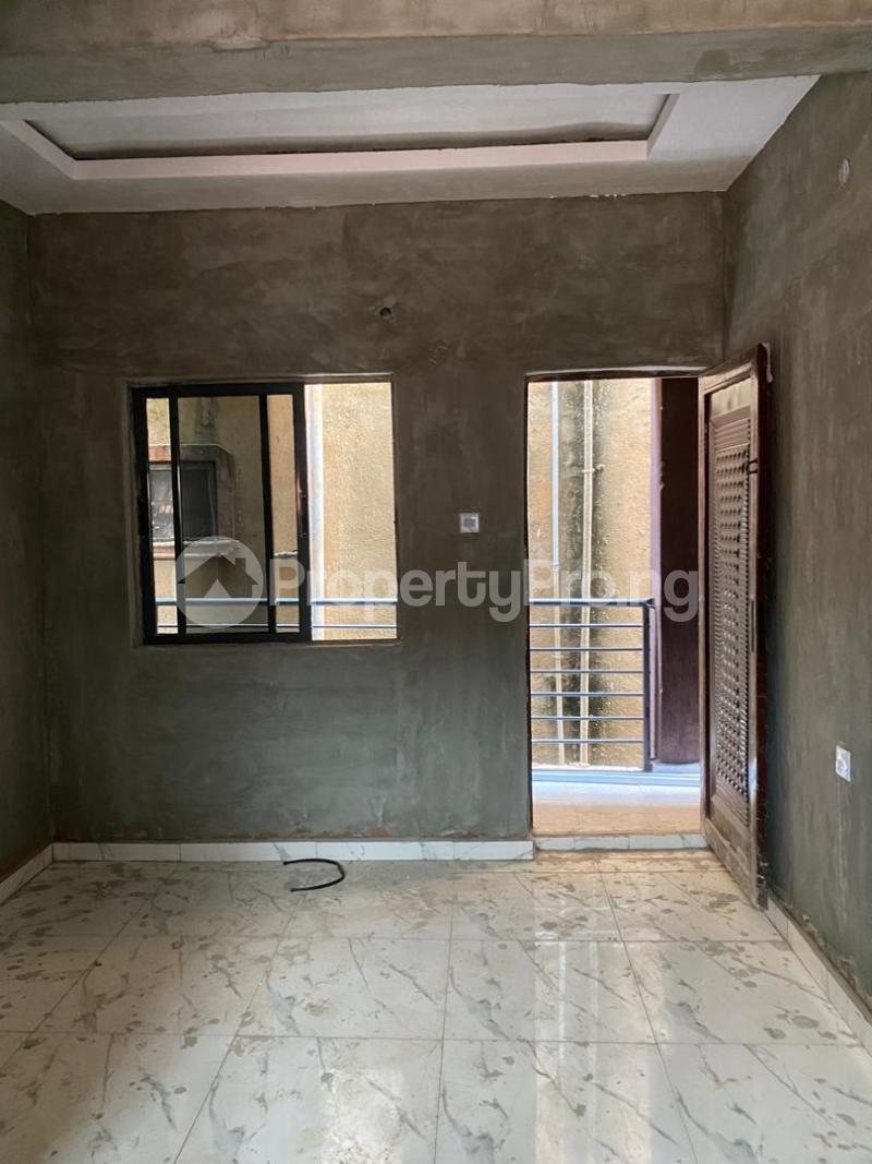 1 bedroom Flat / Apartment for rent Onipanu Shomolu Shomolu Lagos