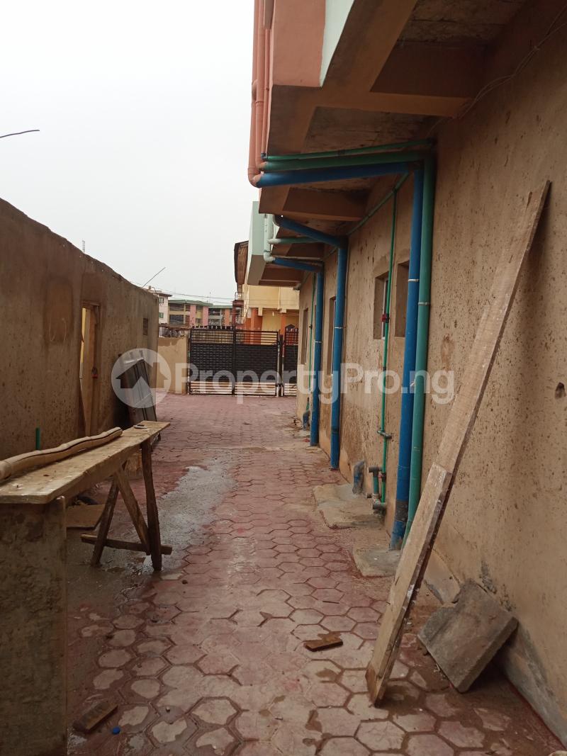 1 bedroom Flat / Apartment for rent Folagoro Fola Agoro Yaba Lagos