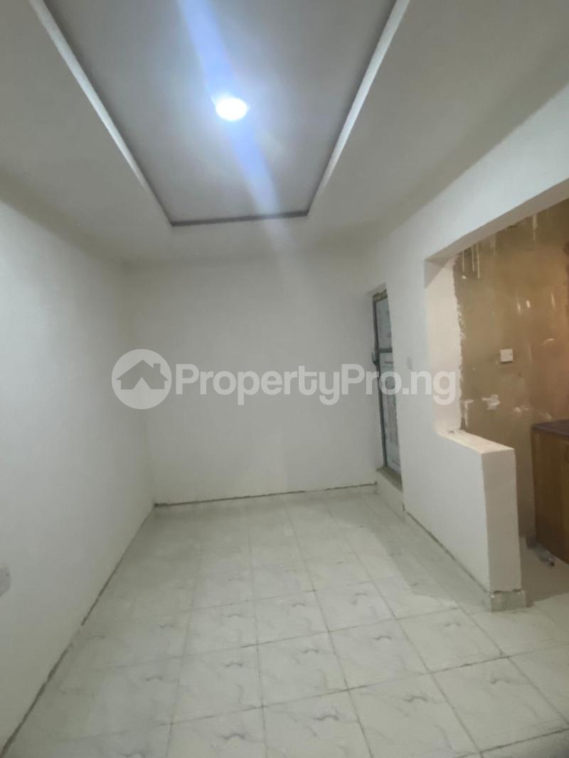 1 bedroom Flat / Apartment for rent Pedro Shomolu Lagos