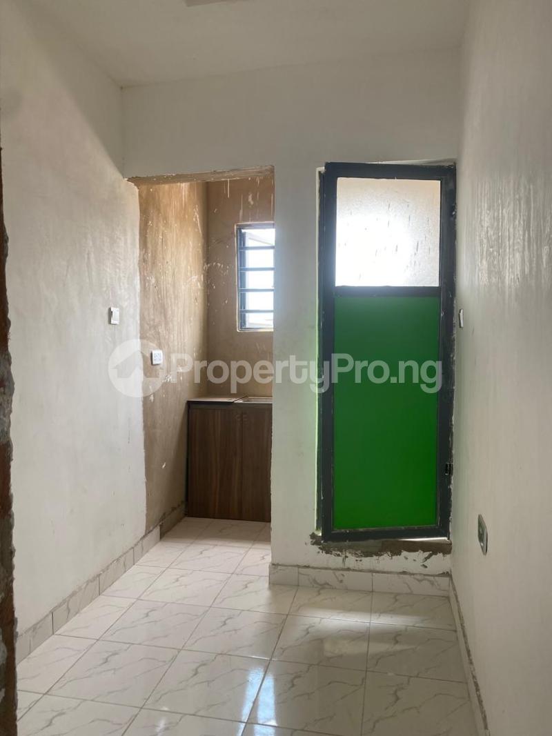 1 bedroom Flat / Apartment for rent Fola Agoro Yaba Lagos