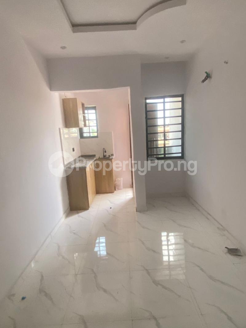 1 bedroom Flat / Apartment for rent Morocco Shomolu Shomolu Lagos