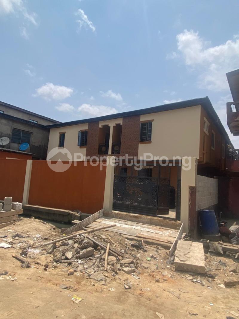 1 bedroom Flat / Apartment for rent Bajulaiye Shomolu Shomolu Lagos - 2