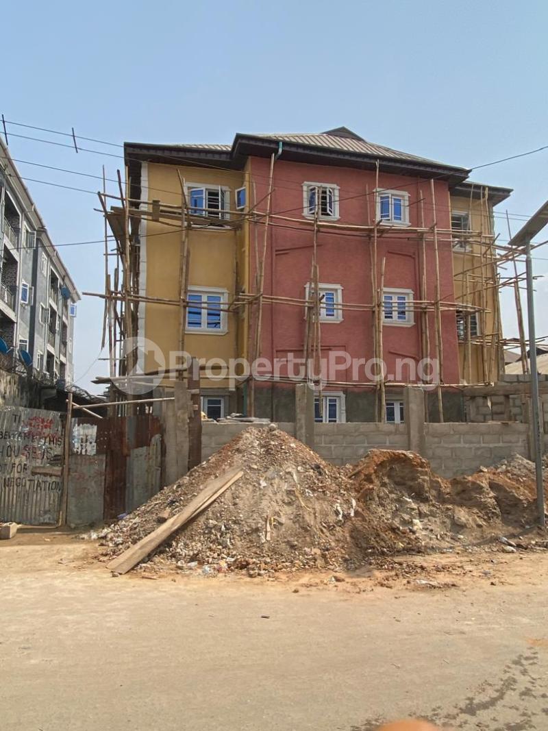 1 bedroom Flat / Apartment for rent Ebute Metta Adekunle Yaba Lagos