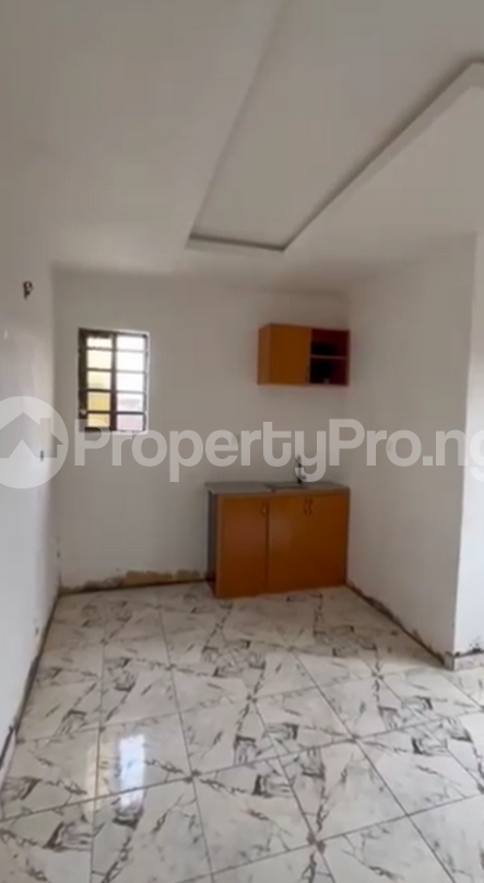 1 bedroom Flat / Apartment for rent Shomolu Lagos