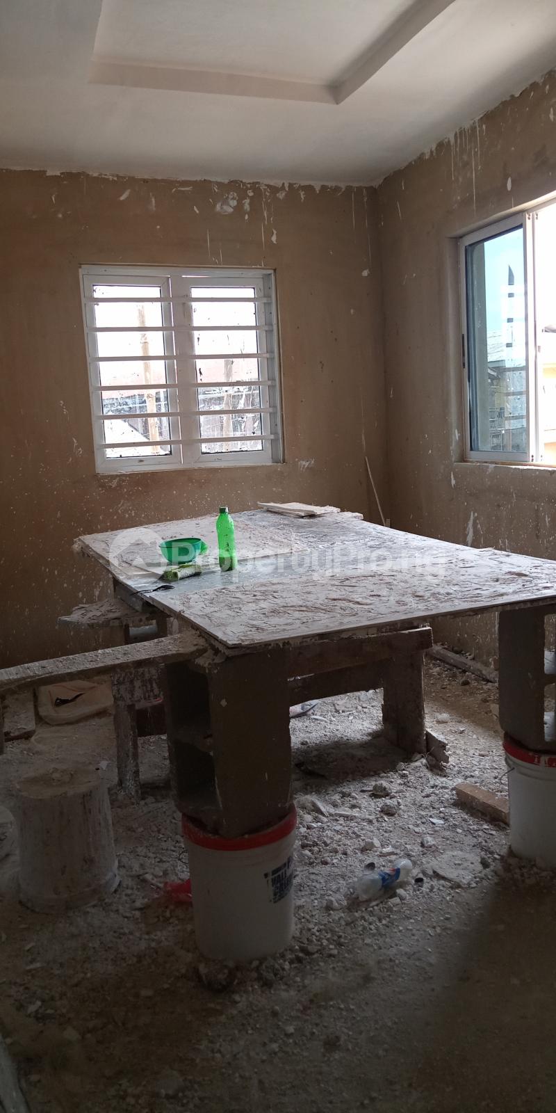 1 bedroom Flat / Apartment for rent Fadeyi Jibowu Yaba Lagos