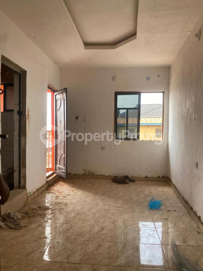 1 bedroom Flat / Apartment for rent Shomolu Lagos