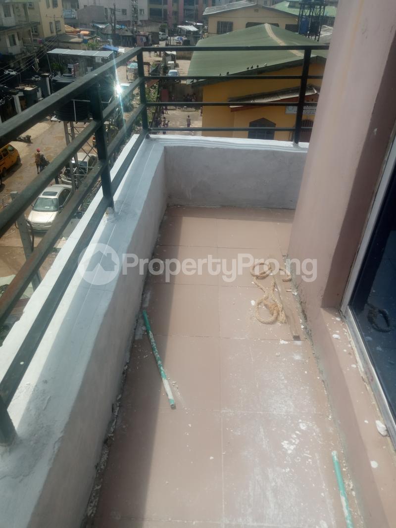 1 bedroom Flat / Apartment for rent Fola Agoro Yaba Lagos