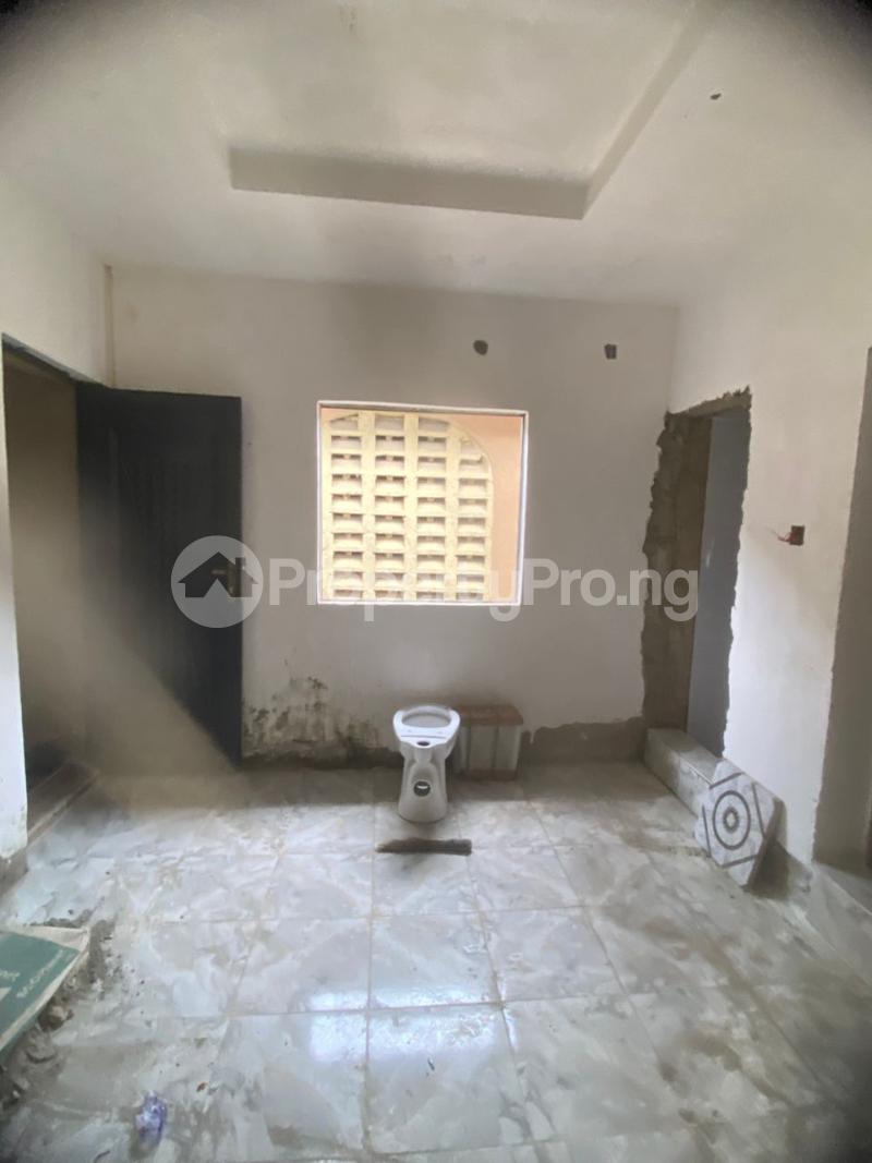 1 bedroom Flat / Apartment for rent Onipanu Shomolu Shomolu Lagos